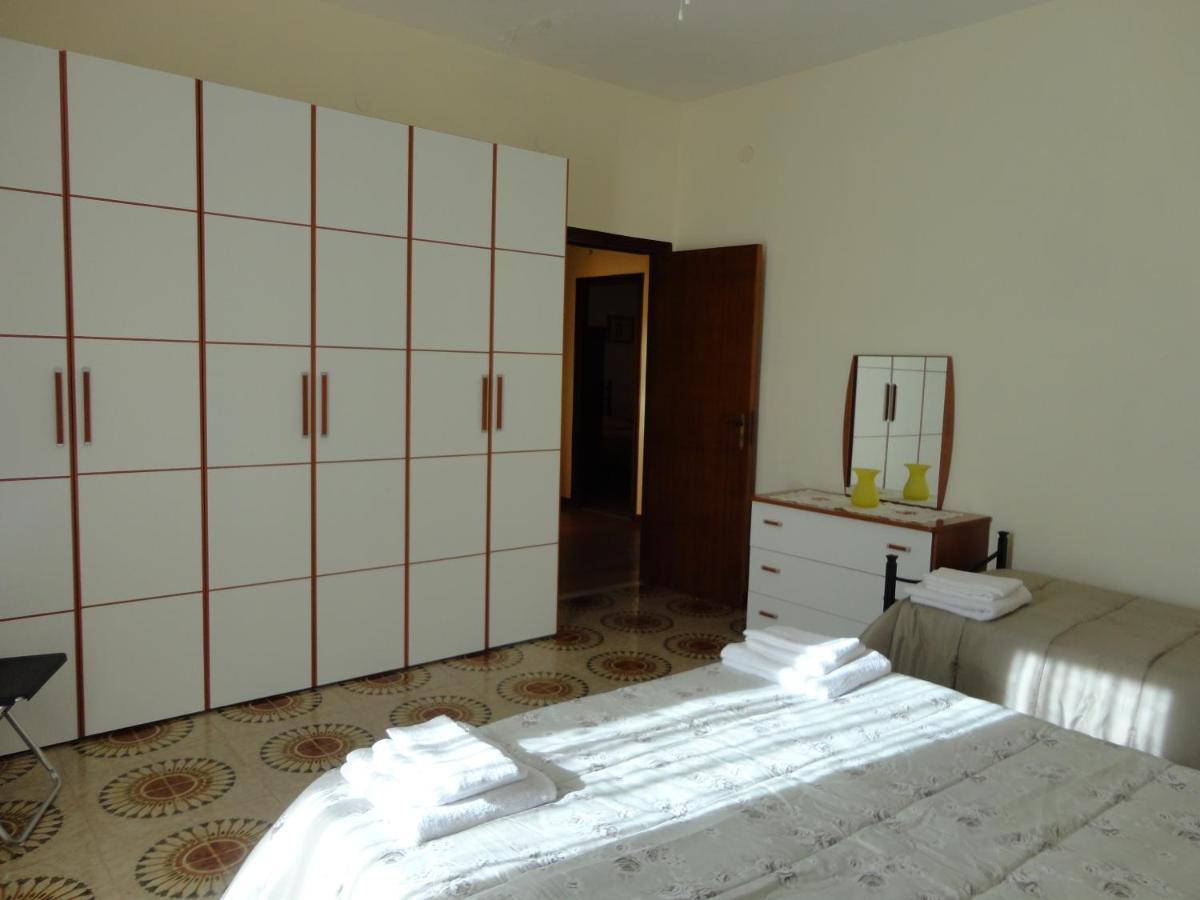 Baciati Dal Sole - Appartamento Fronte Spiaggia Порто Емпедокле Екстериор снимка